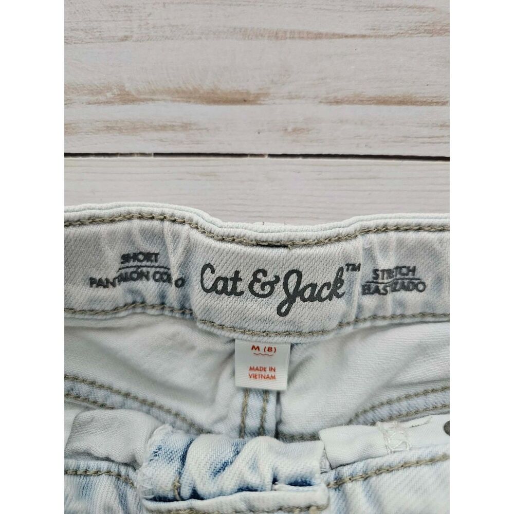 Cat & Jack Girls M (8) Light Wash Denim Shorts Floral Embroidered Cuffed